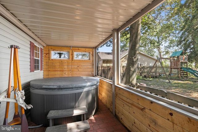 1348 CARPENTERS POINT RD, Perryville, MD 21903