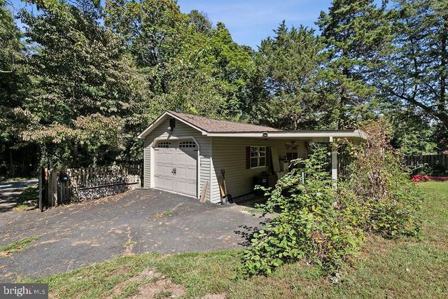 1348 CARPENTERS POINT RD, Perryville, MD 21903