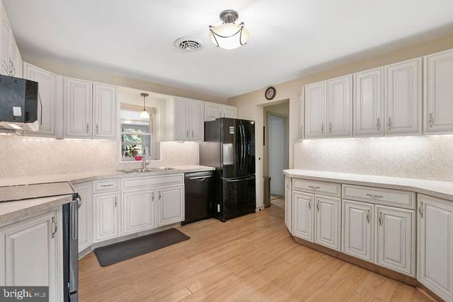 1348 CARPENTERS POINT RD, Perryville, MD 21903