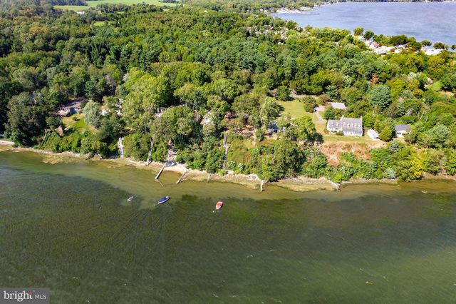 1348 CARPENTERS POINT RD, Perryville, MD 21903
