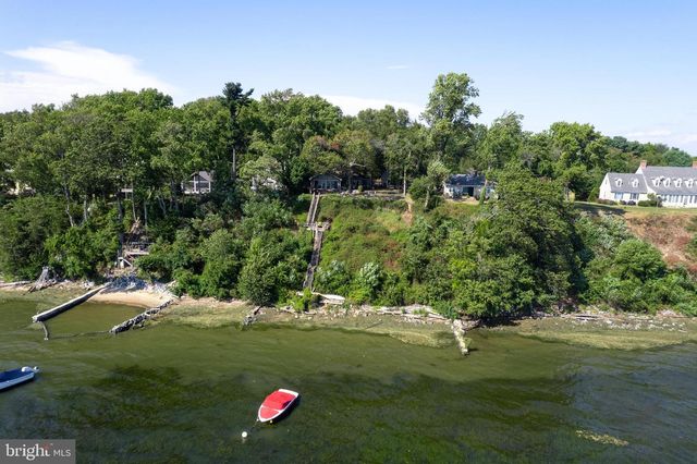 1348 CARPENTERS POINT RD, Perryville, MD 21903