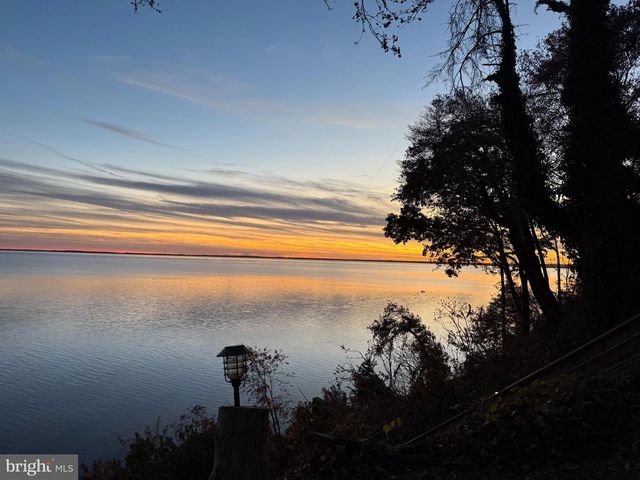 1348 CARPENTERS POINT RD, Perryville, MD 21903