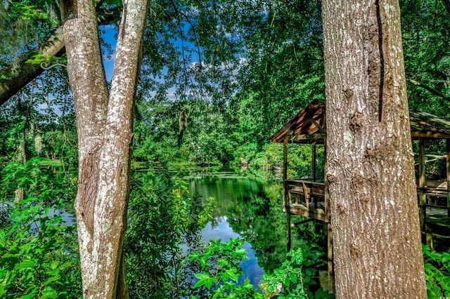 38 Beaver Pond Loop Unit 18, Pawleys Island, SC 29585