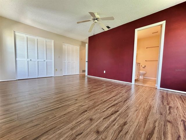 7302 9TH AVENUE W 7302, Bradenton, FL 34209