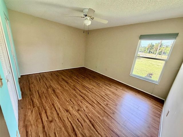 7302 9TH AVENUE W 7302, Bradenton, FL 34209