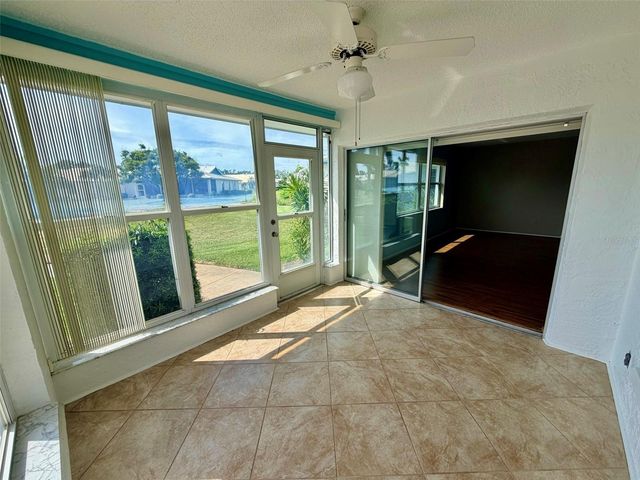 7302 9TH AVENUE W 7302, Bradenton, FL 34209