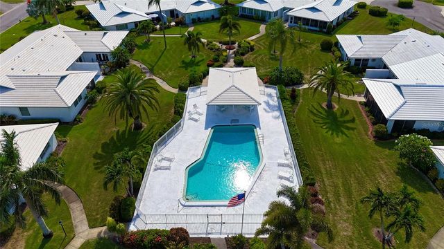 7302 9TH AVENUE W 7302, Bradenton, FL 34209