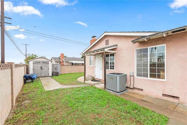 13471 Olive, Westminster, CA 92683