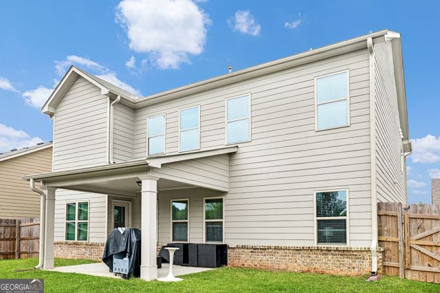 3748 Southfield Court, Loganville, GA 30052