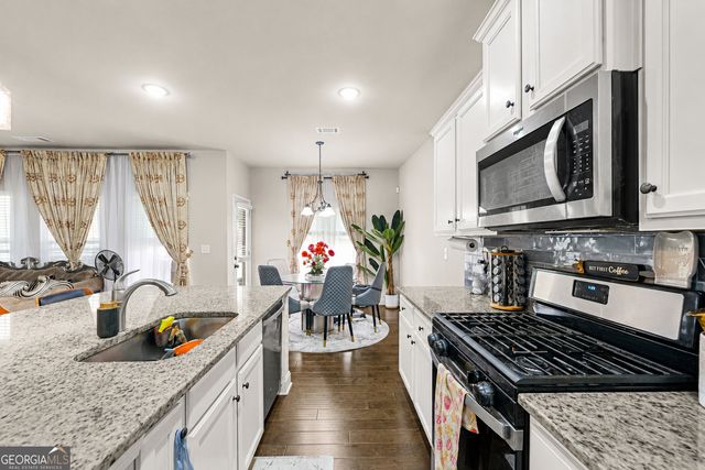 3748 Southfield Court, Loganville, GA 30052