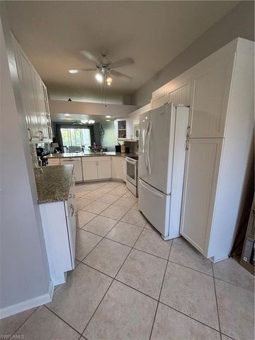 6820 Beach Resort DR 11, Naples, FL 34114