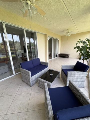 6820 Beach Resort DR 11, Naples, FL 34114
