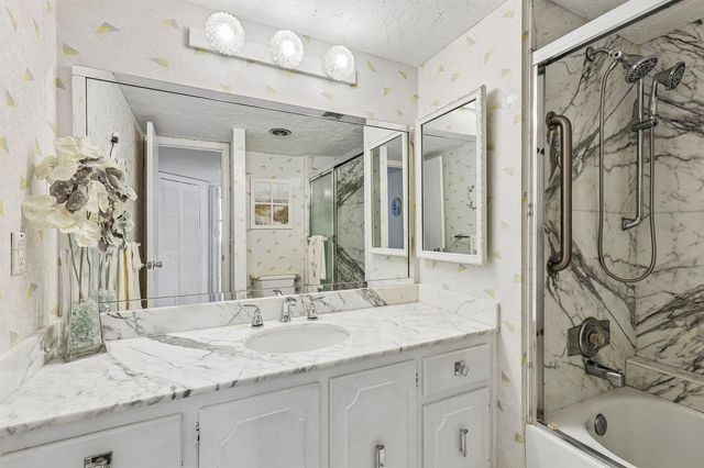 1340 S Ocean Boulevard 2303, Pompano Beach, FL 33062