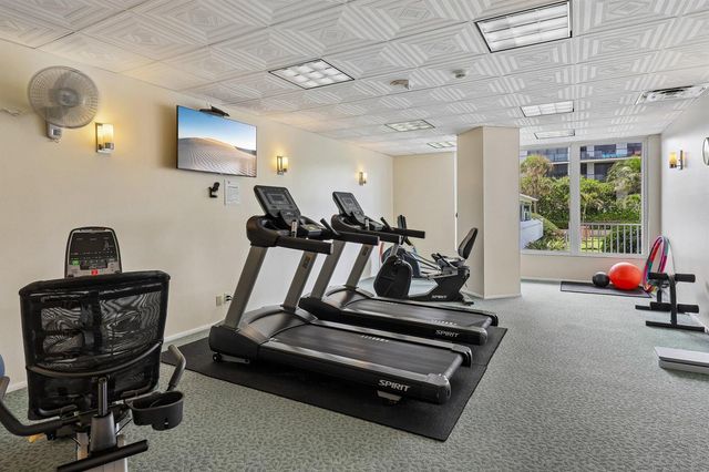 1340 S Ocean Boulevard 2303, Pompano Beach, FL 33062