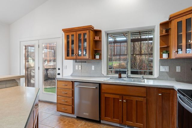 63103 Watercress Way, Bend, OR 97701