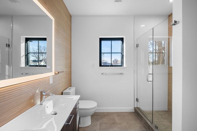 11 Boynton St. 203, Swampscott, MA 01907