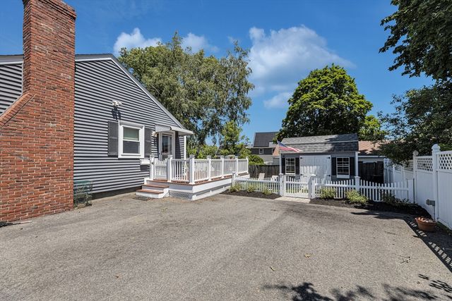 13 Willard St, Dedham, MA 02026