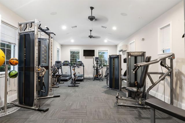 6593 SERENITY FALLS LN, Sarasota, FL 34240