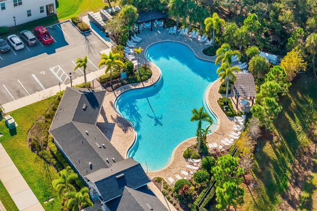 6593 SERENITY FALLS LN, Sarasota, FL 34240