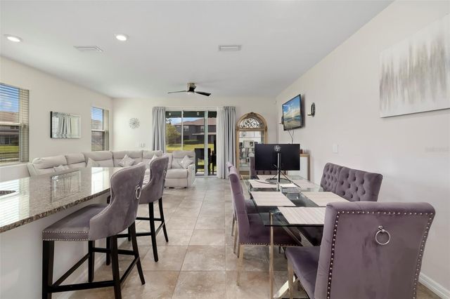 6593 SERENITY FALLS LN, Sarasota, FL 34240