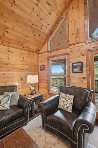 175 Stuart Drive, Mineral Bluff, GA 30559