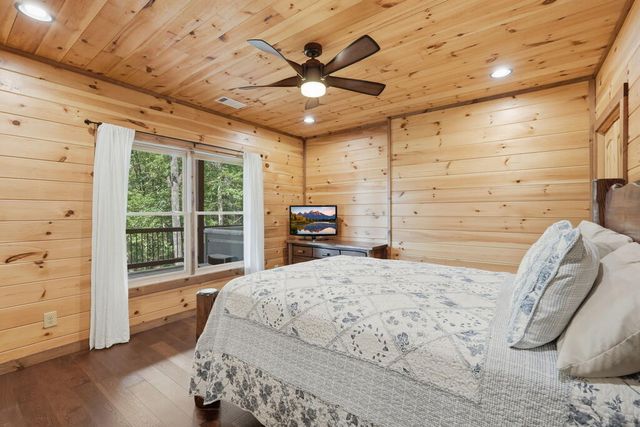 175 Stuart Drive, Mineral Bluff, GA 30559