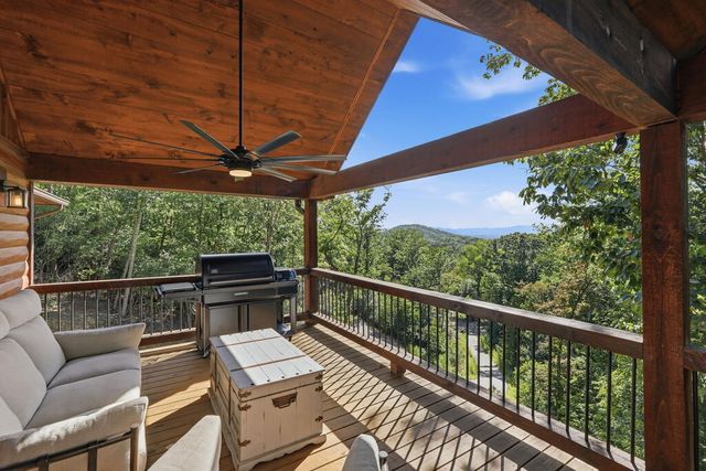 175 Stuart Drive, Mineral Bluff, GA 30559