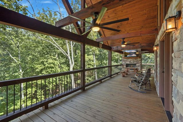 175 Stuart Drive, Mineral Bluff, GA 30559