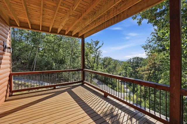 175 Stuart Drive, Mineral Bluff, GA 30559