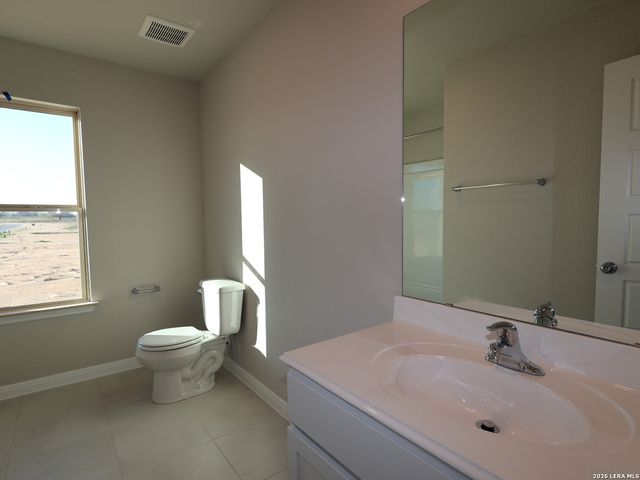 17442 Buffalo Grass Lane, Elmendorf, TX 78112