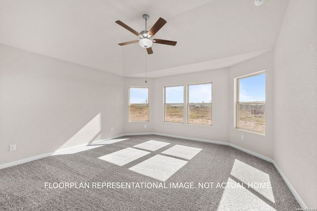 17442 Buffalo Grass Lane, Elmendorf, TX 78112