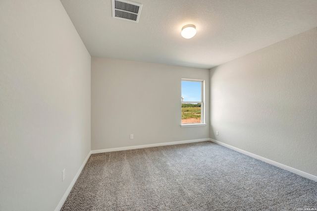 17442 Buffalo Grass Lane, Elmendorf, TX 78112