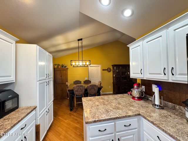 1044 Ackia Drive, Crossville, TN 38572