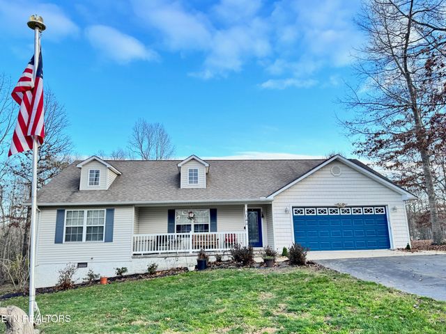 1044 Ackia Drive, Crossville, TN 38572
