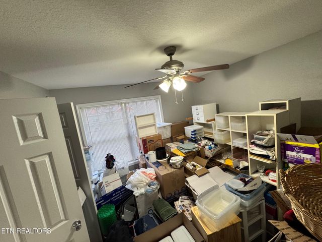 1044 Ackia Drive, Crossville, TN 38572