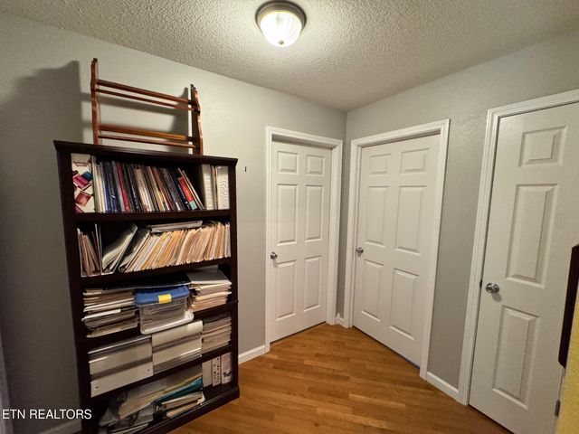 1044 Ackia Drive, Crossville, TN 38572