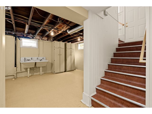 3444 Ne 16TH Ave, Portland, OR 97212