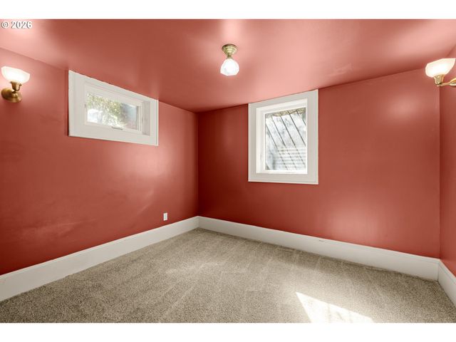 3444 Ne 16TH Ave, Portland, OR 97212