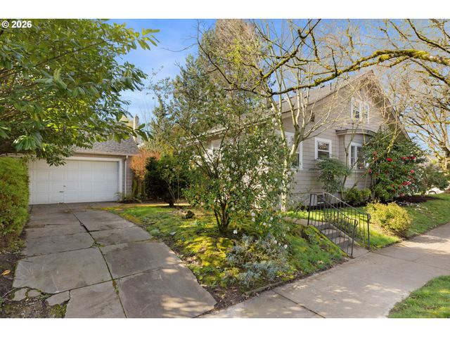 3444 Ne 16TH Ave, Portland, OR 97212