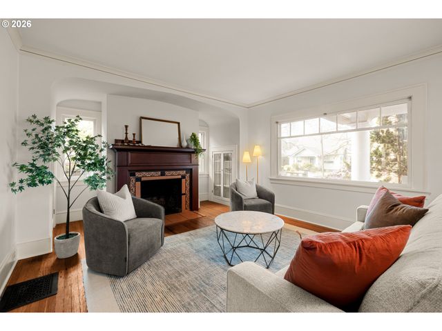 3444 Ne 16TH Ave, Portland, OR 97212