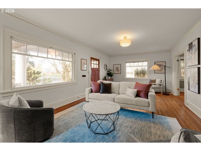 3444 Ne 16TH Ave, Portland, OR 97212