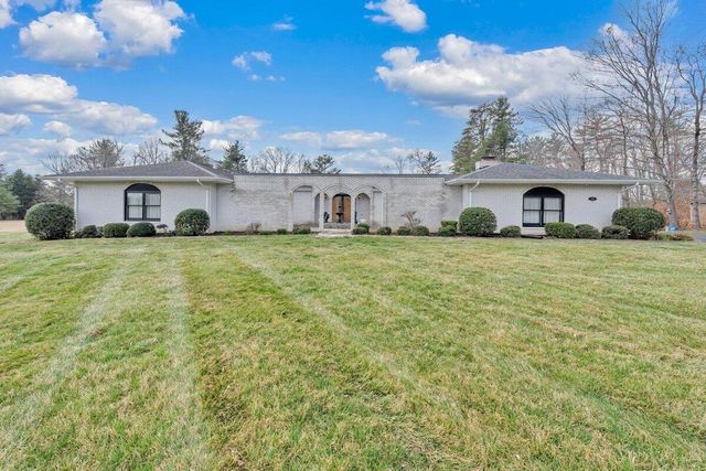 200 Bonbrook Mill RD, Rocky Mount, VA 24151