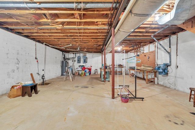 200 Bonbrook Mill RD, Rocky Mount, VA 24151