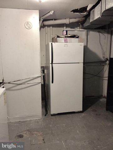 7510 CAYUGA AVE, Bethesda, MD 20817