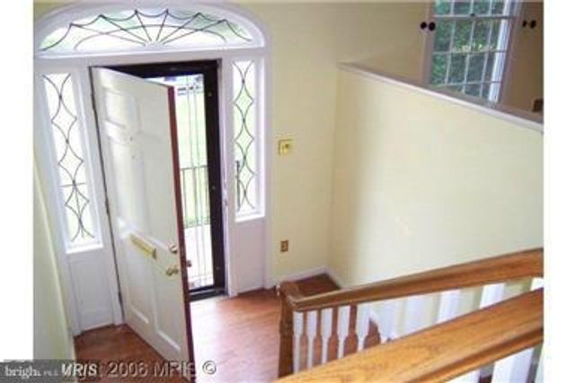 7510 CAYUGA AVE, Bethesda, MD 20817