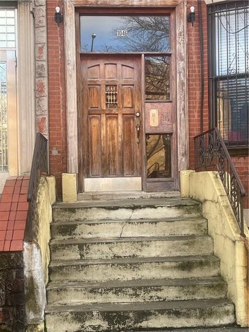 1046 Morris Avenue, Bronx, NY 10456
