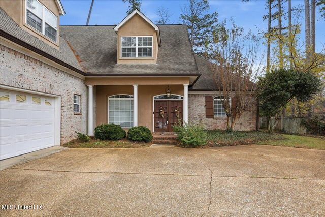 632 Sheringham Court, Ridgeland, MS 39157