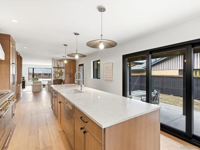 270 S Krameria St, Denver, CO 80224