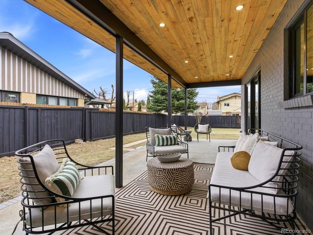 270 S Krameria St, Denver, CO 80224