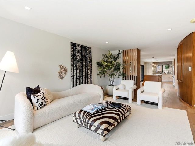 270 S Krameria St, Denver, CO 80224